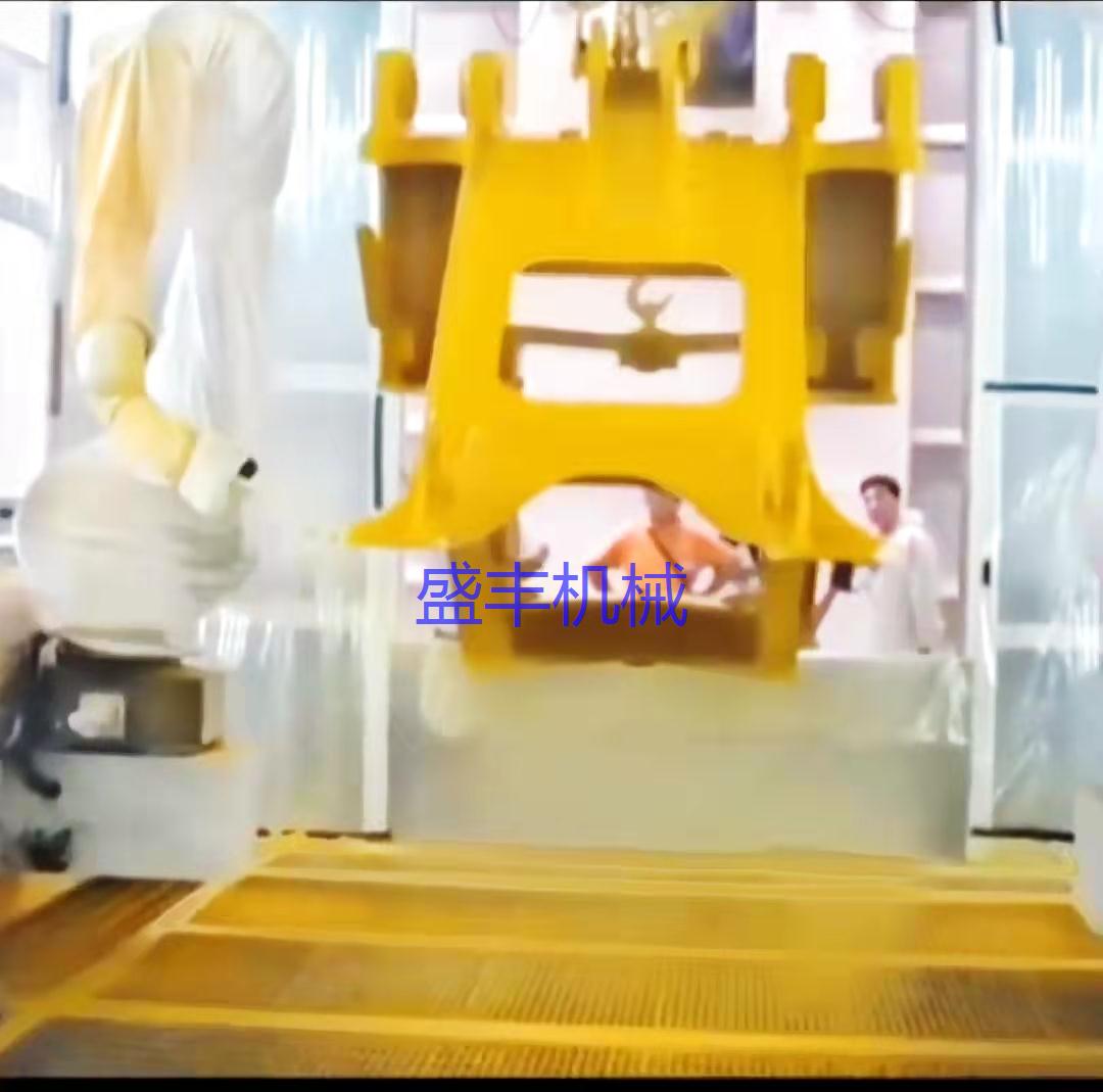 重工機(jī)械機(jī)器人自動噴涂設(shè)備